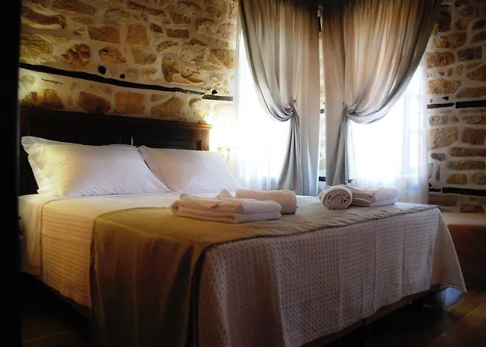Πανσιόν Chorostasi Mansion 3*